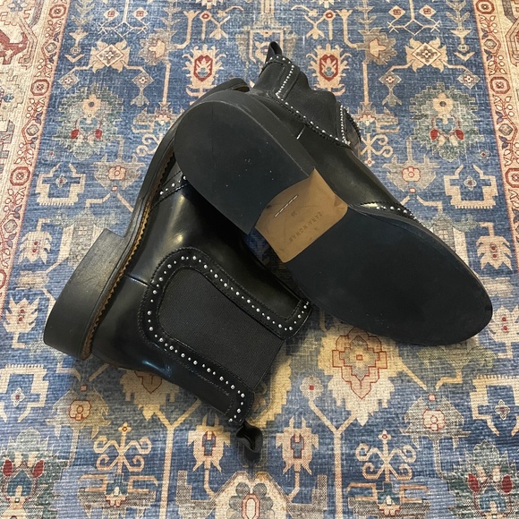 ZARA black leather Chelsea boot with delicate silver studs - Size 38 - Picture 4 of 5